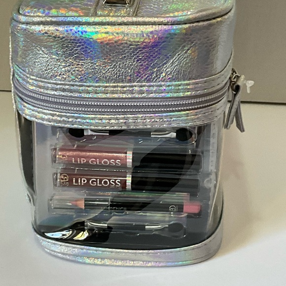 Rockin Beauty Box 24 pc  Professional Series Makeup Set - Picture 6 of 12